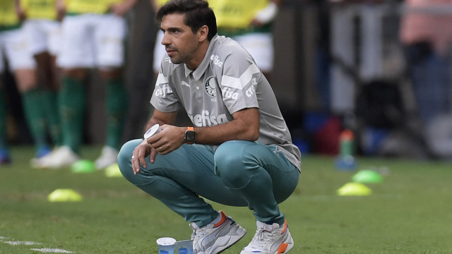 BYD responde a Abel Ferreira: "Tem lugar para todos, menos..."