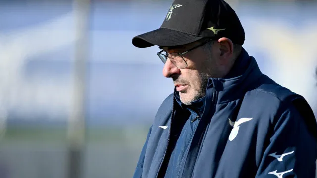 Lazio e treinador Maurizio Sarri rescindem contrato por "mútuo acordo"