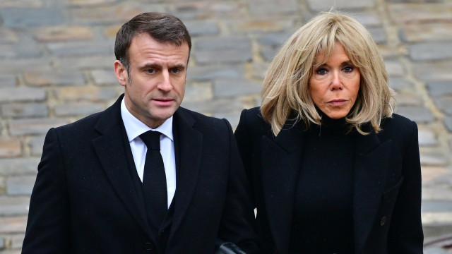 Disseram que a mulher de Macron mudou de sexo e agora vão ser julgadas