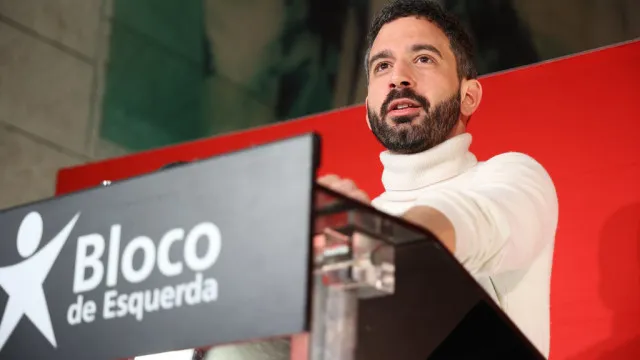 
                    Fabian Figueiredo substituído por Andreia Galvão em setembro
                
