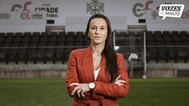 "Todos os clubes em Portugal têm de ter futebol feminino"