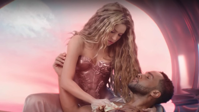 Shakira terá novo namorado... mas amigos não aprovam a relação