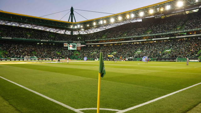 Sporting-Benfica: Título é 'banquete' numa cidade que estará a 'escaldar'