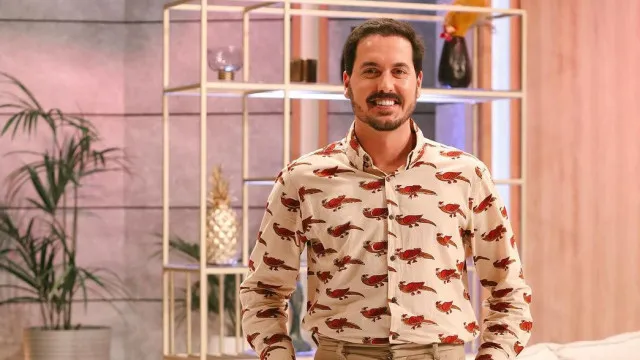 
                    Sem conseguir arrendar casa, António Bravo admite 