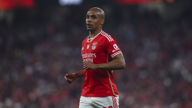 João Mário recorda assobiadela na Luz: 