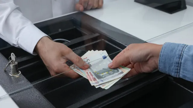 
                    Sindicatos acusam bancos de ganância por manterem proposta dos 2%
                