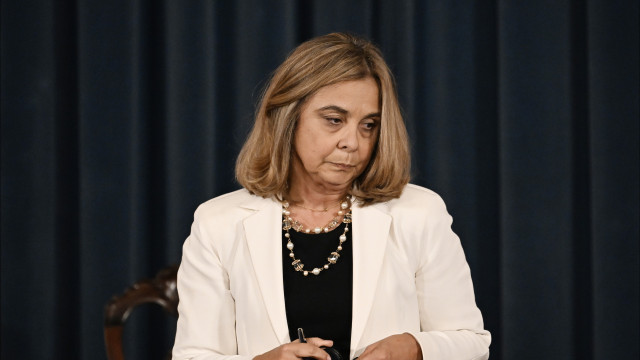 Médico fez 51 mil € num dia? Ministra reage: 