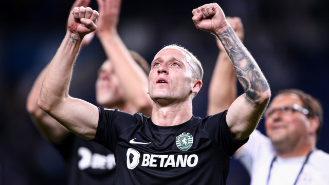 463 dias depois, Nuno Santos volta a jogar pelo Sporting (na equipa B)