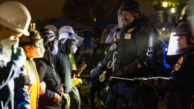 Pelo menos dois mil detidos em protestos nas universidades dos EUA