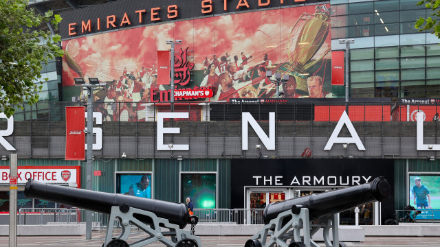 Arsenal vai homenagear adolescente morto em ataque em Londres