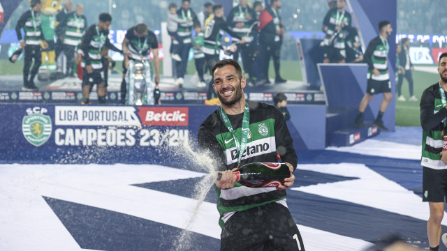Adán 'abre o livro'. Da saída do Sporting ao clube ideal para Gyokeres