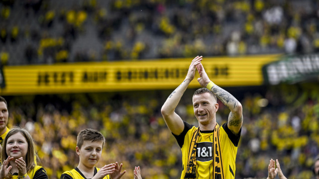 Marco Reus despediu-se do Dortmund e surpreendeu adeptos com este gesto