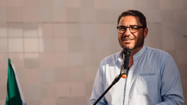 
                    PCP considera que estratégia da UE contra pobreza é 