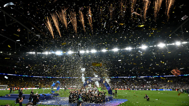 Devia ser sempre assim. Barcelona felicita Real Madrid por nova Champions