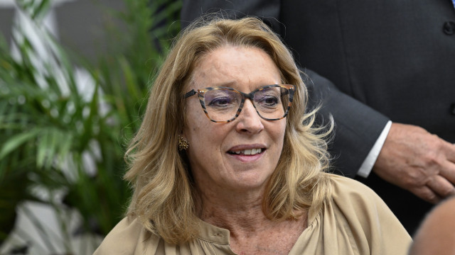 Borstvoeding tot de basisschool? Minister zorgt voor controverse:
