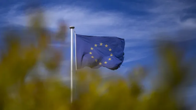
                    Bruxelas adia para junho discussão sobre criação de centros de retorno
                
