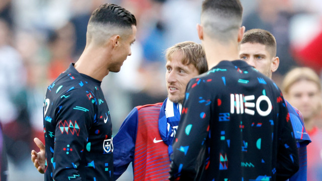 O reencontro de Cristiano Ronaldo e Luka Modric após o Portugal-Croácia