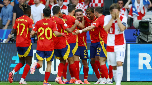 Espanha 'vinga' Portugal e vence Croácia na estreia no Euro'2024