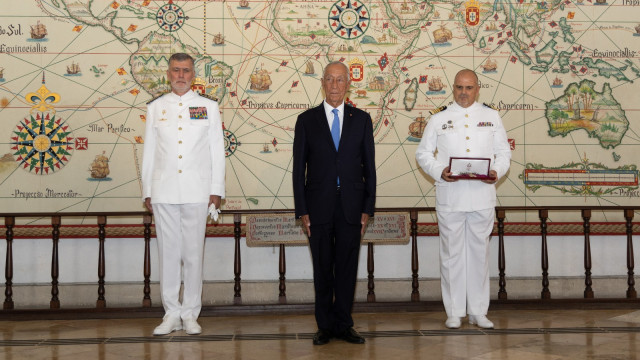 Marcelo condecora Museu da Marinha. Cerimónia contou com Gouveia e Melo
