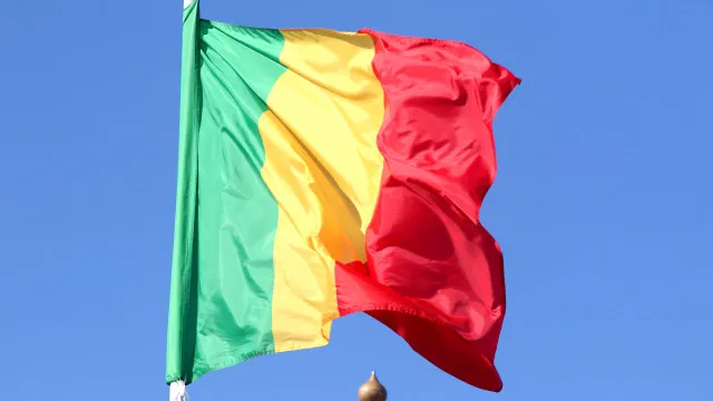 
                    Tiros em várias zonas do Mali incluindo no reduto da junta militar
                