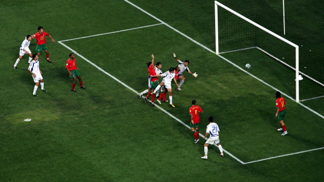 Impossível esquecer. Há 20 anos, Portugal perdia a final do Euro'2004