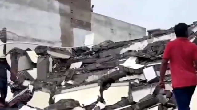 Colapso de prédio mata pelo menos 7 na Índia. As imagens da destruição