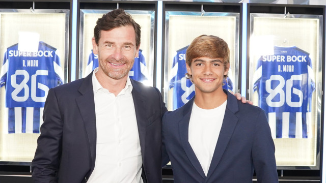 Oficial: FC Porto 'segura' jovem promessa. Rodrigo Mora renova contrato