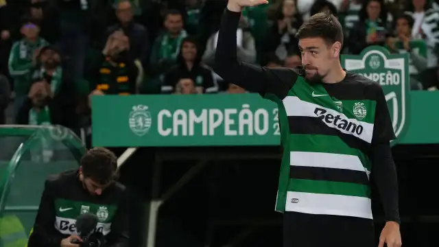 Sporting não esqueceu aniversário de Coates e o central respondeu assim