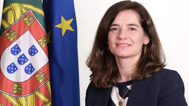 
                    Conferência para Recuperação da Ucrânia avança com fundo de 500 milhões
                