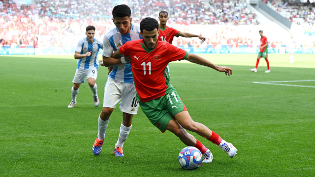 Benfica apresenta proposta ao Genk por Zakaria El Ouahdi