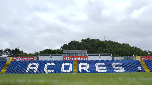 EM DIRETO: Benfica visita Santa Clara na abertura da 22.ª jornada