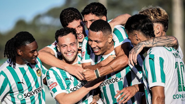 Rio Ave tira proveito de lance polémico e vence o Arouca em casa