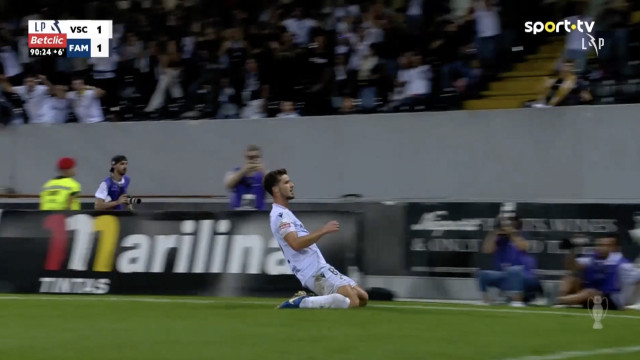 Estádio D. Afonso Henriques 'veio abaixo' com este golo de Händel