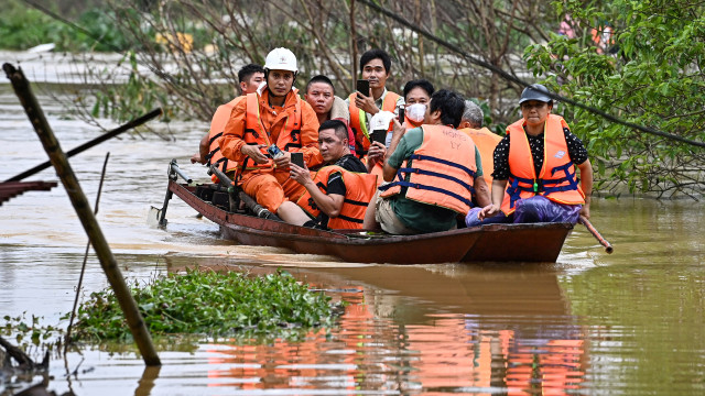 Tufão Yagi causa 63 mortos, 40 desaparecidos e 229 feridos no Vietname