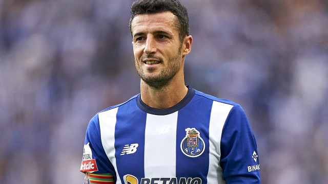 Oficial: Iván Marcano está de saída do FC Porto