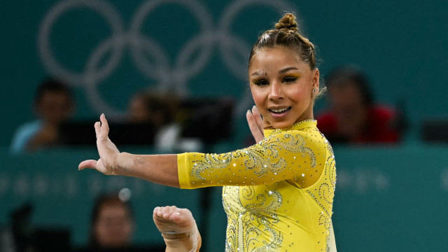 Desempenho na trave dá a Flávia Saraiva bronze no Mundial de ginástica