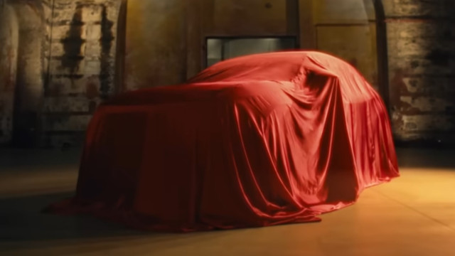 Anúncio do Alfa Romeo Junior conta com estrela de 'La Casa de Papel'