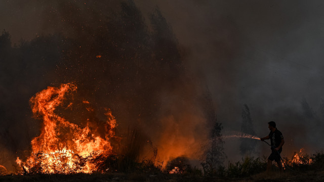 Cerca de 6.200 operacionais combatiam 172 fogos às 18h40