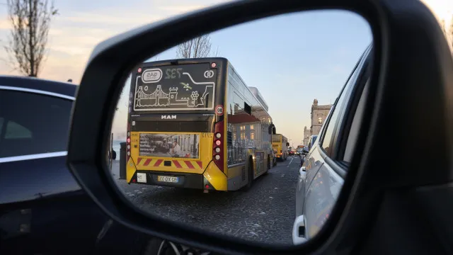 BE questiona autarquia sobre alegada discriminação de muçulmana na Carris