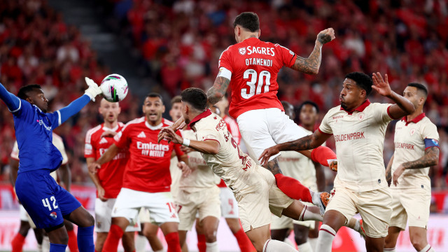 Lage, o mestre das remontadas. Benfica dá a volta e vence ao Gil Vicente