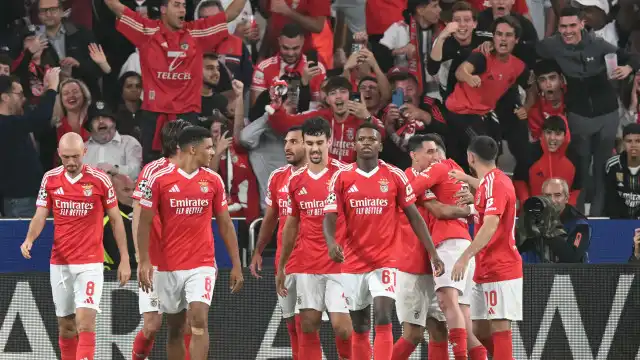 A eficácia do 'Lageball' e uma mistura mágica. Benfica despedaça Atlético