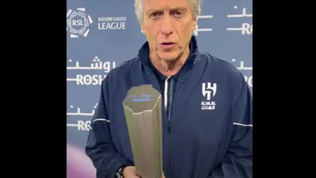 Jorge Jesus 'oferece' prémio aos jogadores do Al Hilal: "Isto é deles"