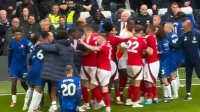 A reação viral de Palmer à tensão entre jogadores de Chelsea e Nottingham