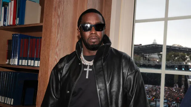 
                    Sean Diddy Combs hospitalizado após emergência médica
                