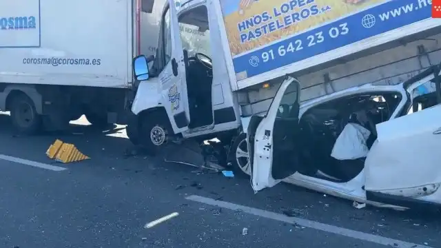 Acidente com camiões e autocarro em Madrid faz dois feridos graves