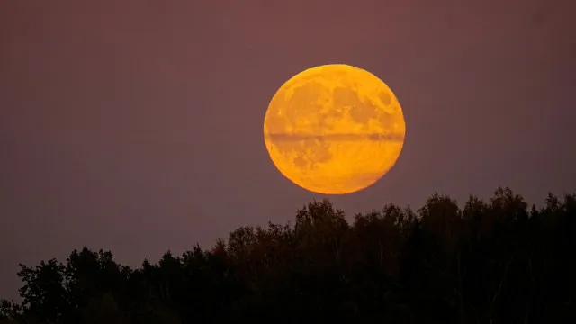 Semana termina com uma Super Lua. É a última que poderá ver em 2024