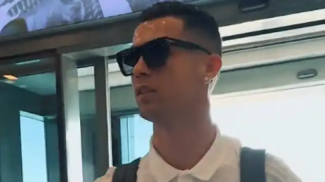 Al Nassr parte para o Irão com Cristiano Ronaldo em grande estilo