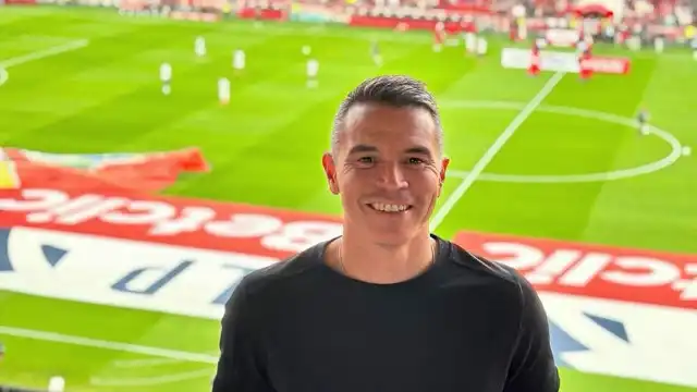 Javier Saviola assistiu à goleada do Benfica na Luz: "Sempre uma alegria"