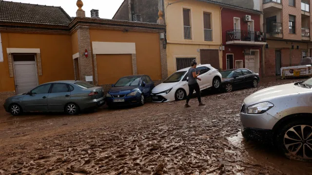 AO MINUTO: N.º de mortos sobe para 73; Três dias de luto nacional