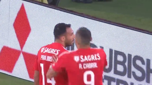 Eis o primeiro bis de Pavlidis no Benfica (e que selou vitória encarnada)